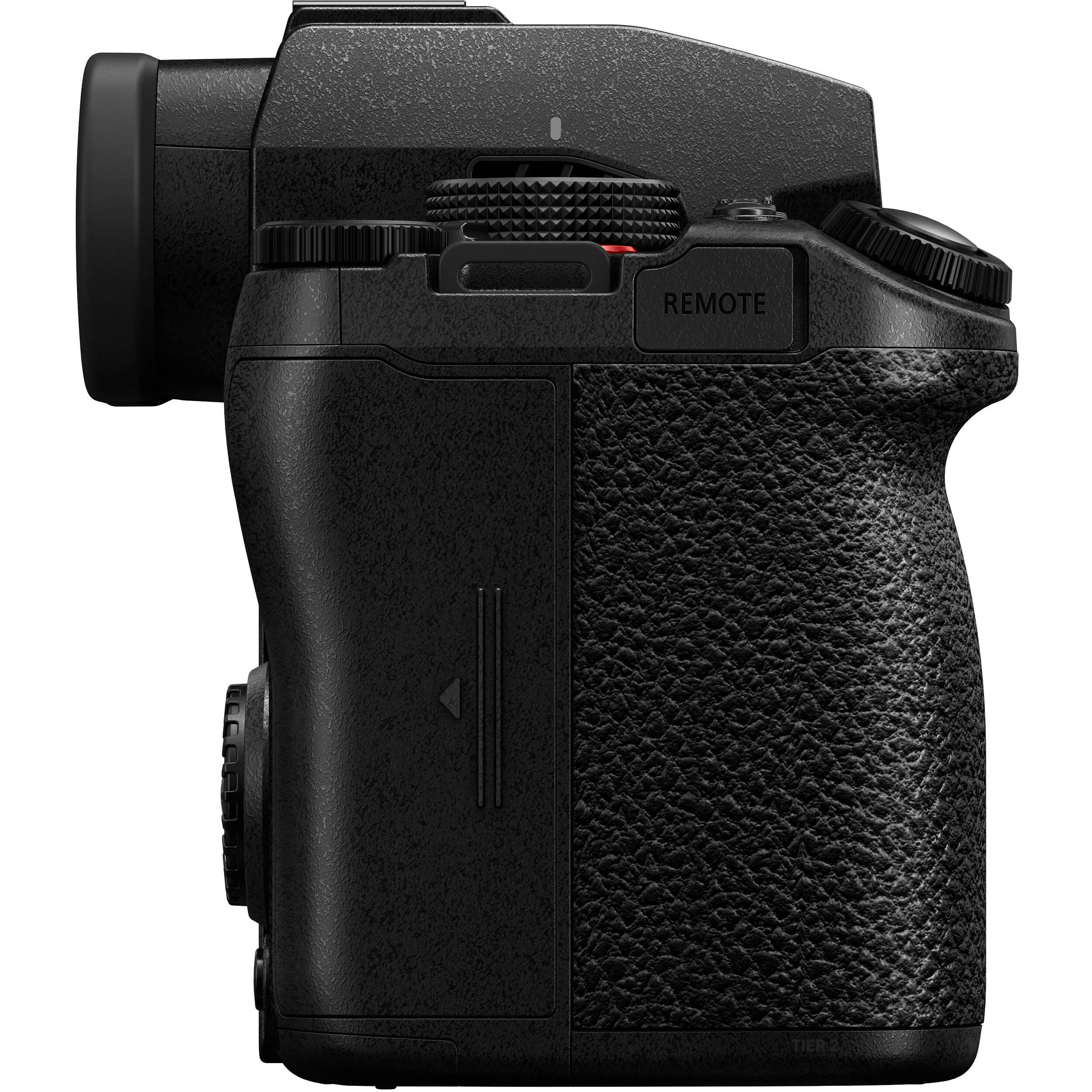 Panasonic Lumix DC-S5IIX + 20-60mm