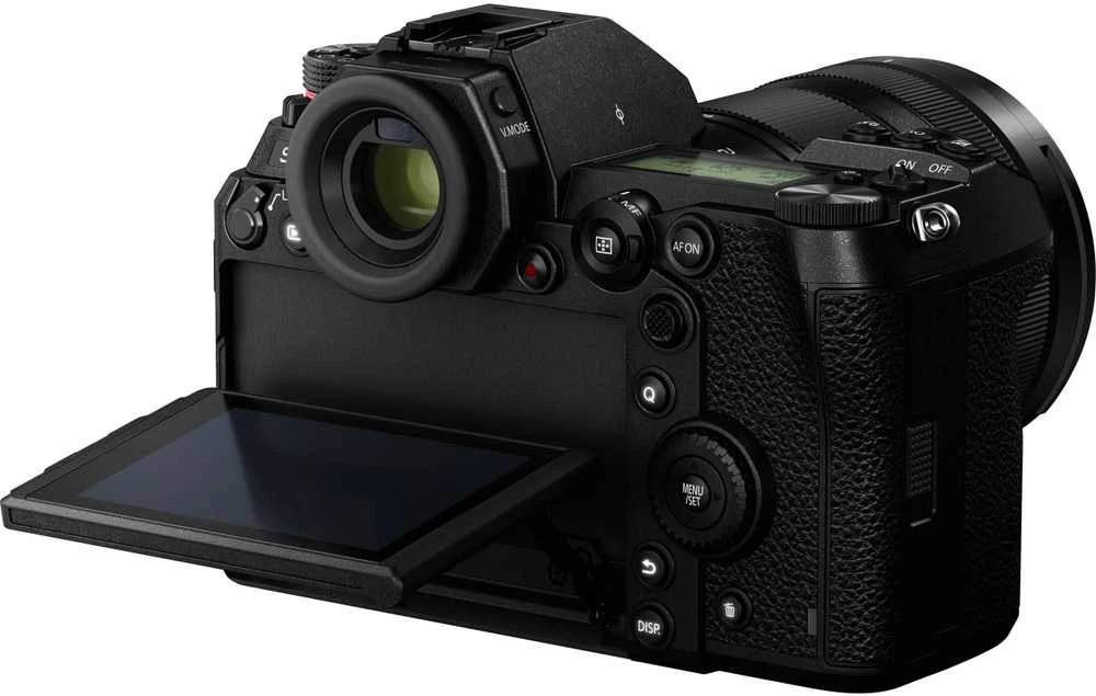 Panasonic Lumix S5 + 20-60mm