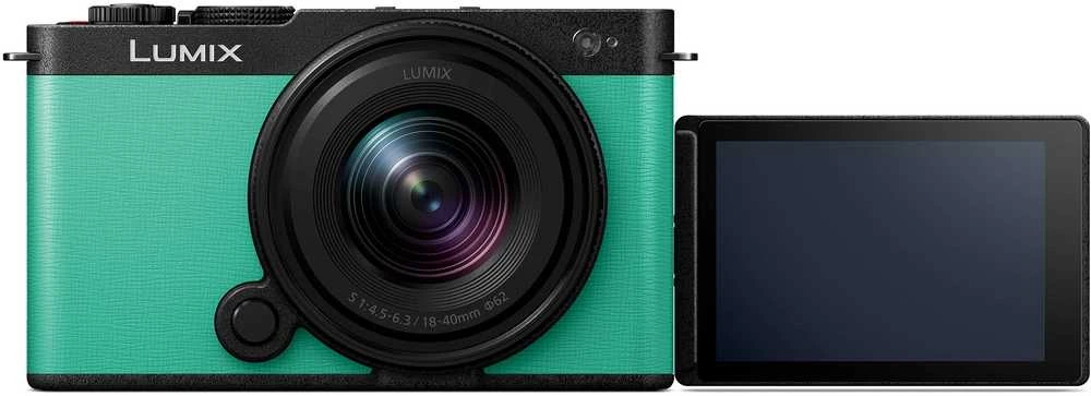 Panasonic Lumix DC-S9N + LUMIX S 18-40mm / F4.5-6.3 (Mint Žalias)