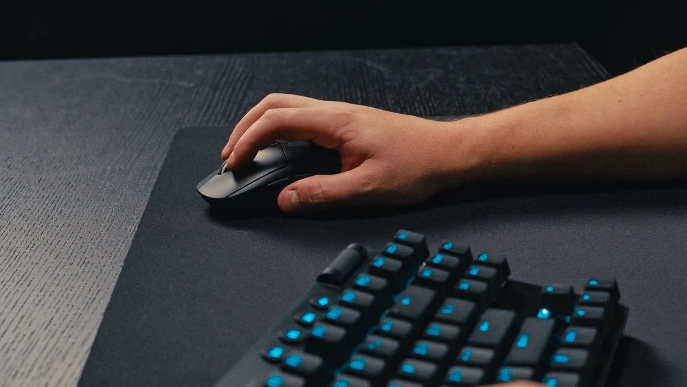 Žaidimų pelė Logitech G Pro X Superlight 2, balta (dešiniarankiams)