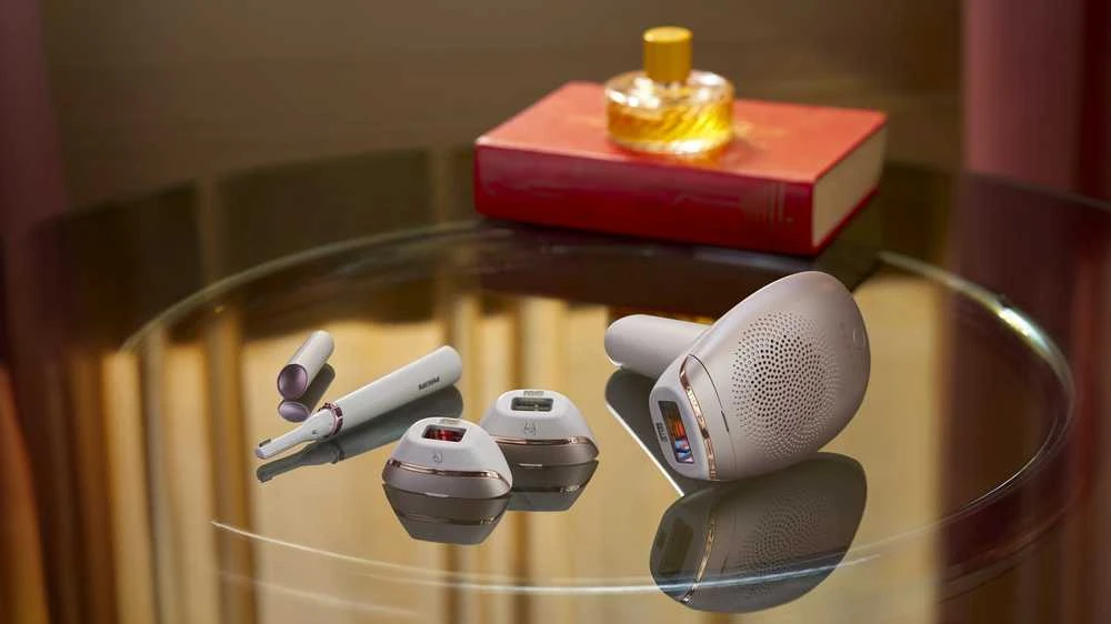 Philips Lumea IPL 7000 Series IPL plaukelių šalinimo prietaisas BRI921/00