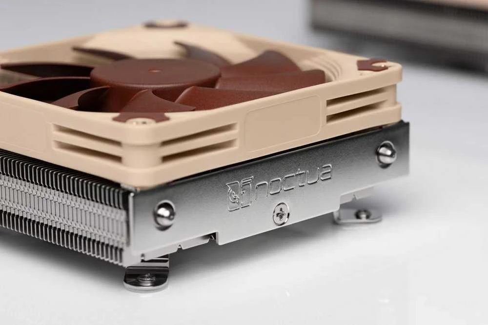 Noctua Kühler NH-L9i 17xx Processor Cooler 9.2 cm rusvai gelsvas, Brown 1 pc(s)