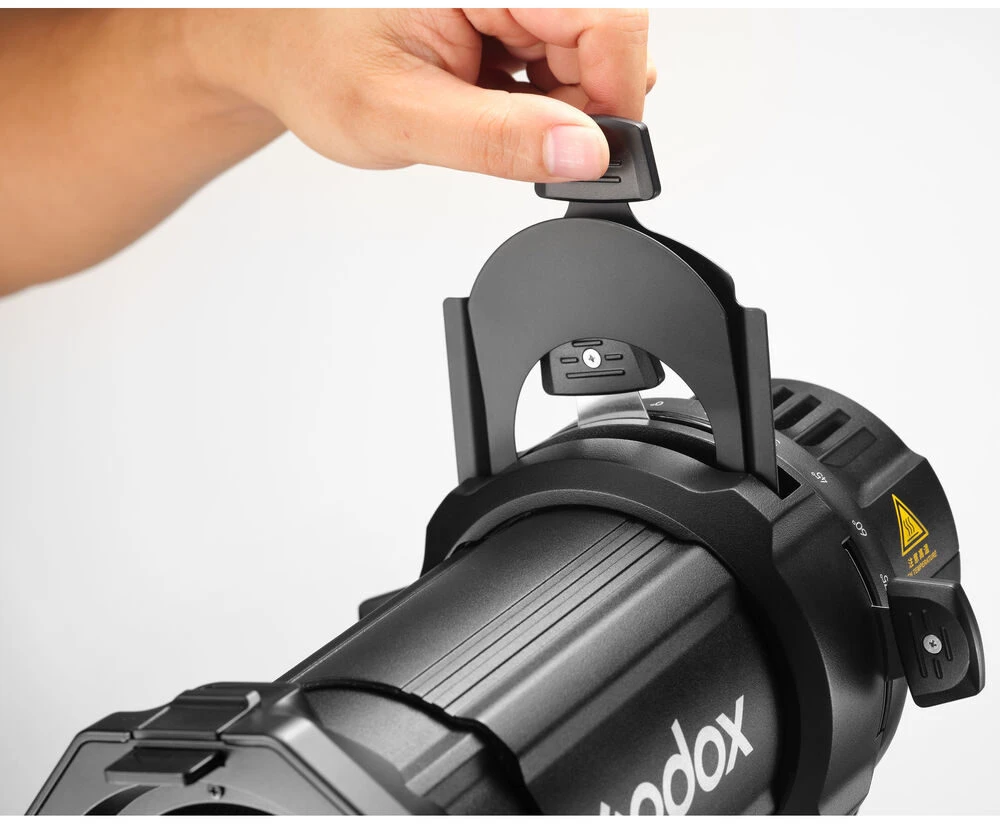 Prožektoriaus projekcijos priedas - Godox MLP36K 36° projekcijos priedas
