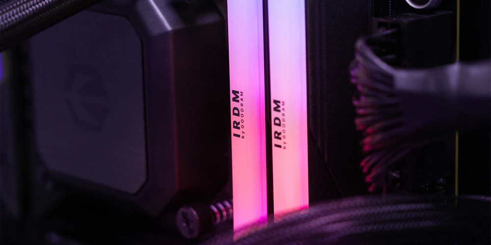 GOODRAM IRDM RGB 32GB [2x16GB 6400MHz DDR5 CL32 DIMM]
