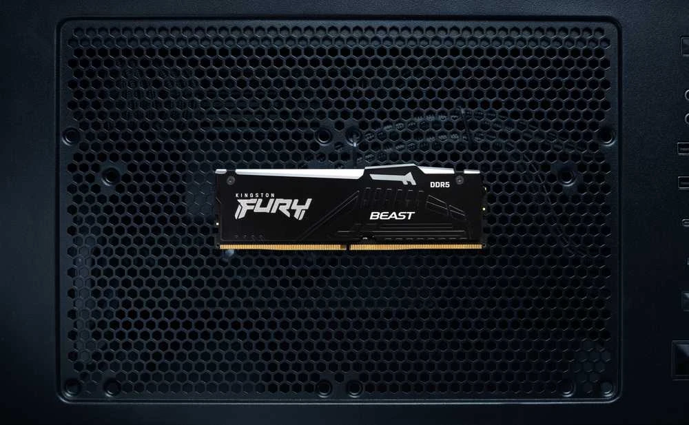 RAM KINGSTON 64GB 6000MT/s DDR5 CL36 DIMM rinkinys iš 2 FURY Beast RGB EXPO