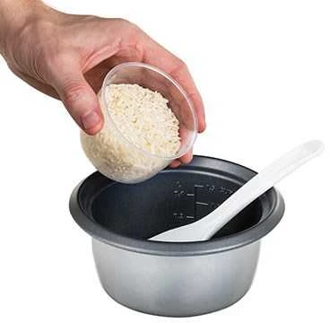 Russell Hobbs ryžių viryklė Russell Hobbs mini 0,4 l (su pakaitinimo funkcija, puodu su nepridegančia danga, ryžių samte