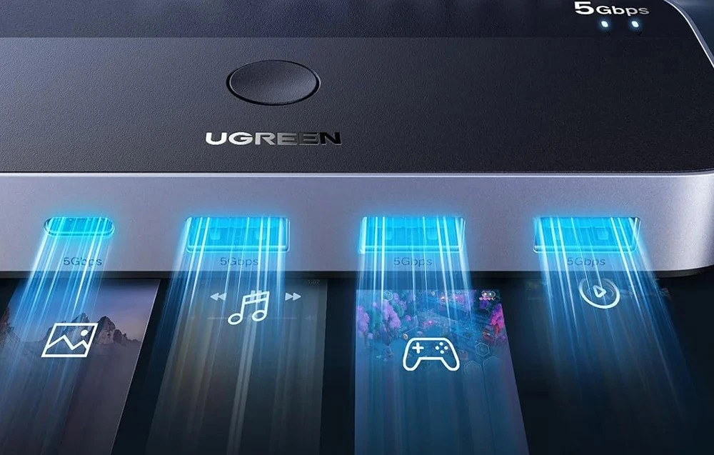 Ugreen USB 3.0 perjungėjas (2 PC <-> 4 įrenginiai (3x USB-A + USB-C))