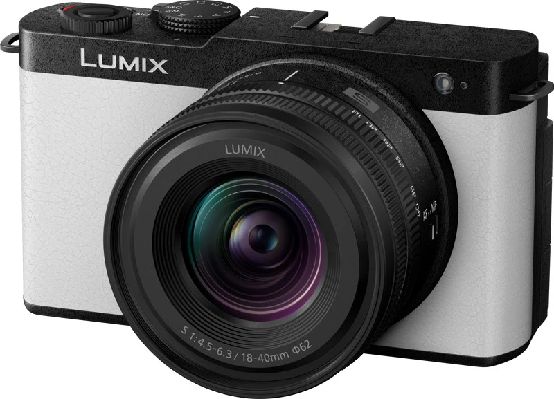 Sisteminis Fotoaparatas - Panasonic Lumix DC-S9 + 18–40 mm, Dūminė Balta