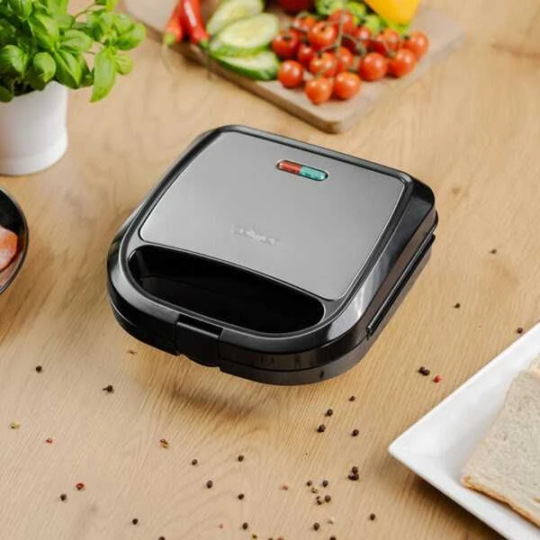 Sumuštinių keptuvas Zelmer ZSM7710 Sandwich maker Juodas, Sidabrinis