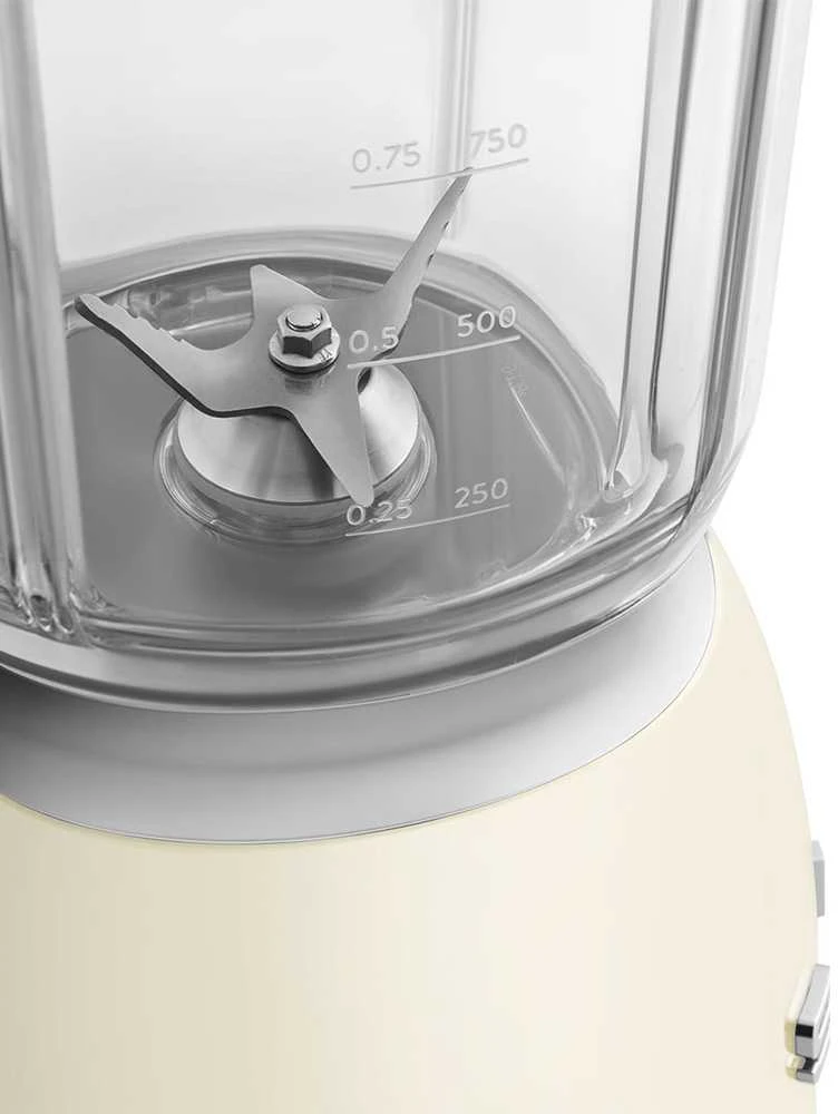 Smeg Kokteilinė BLF03CREU