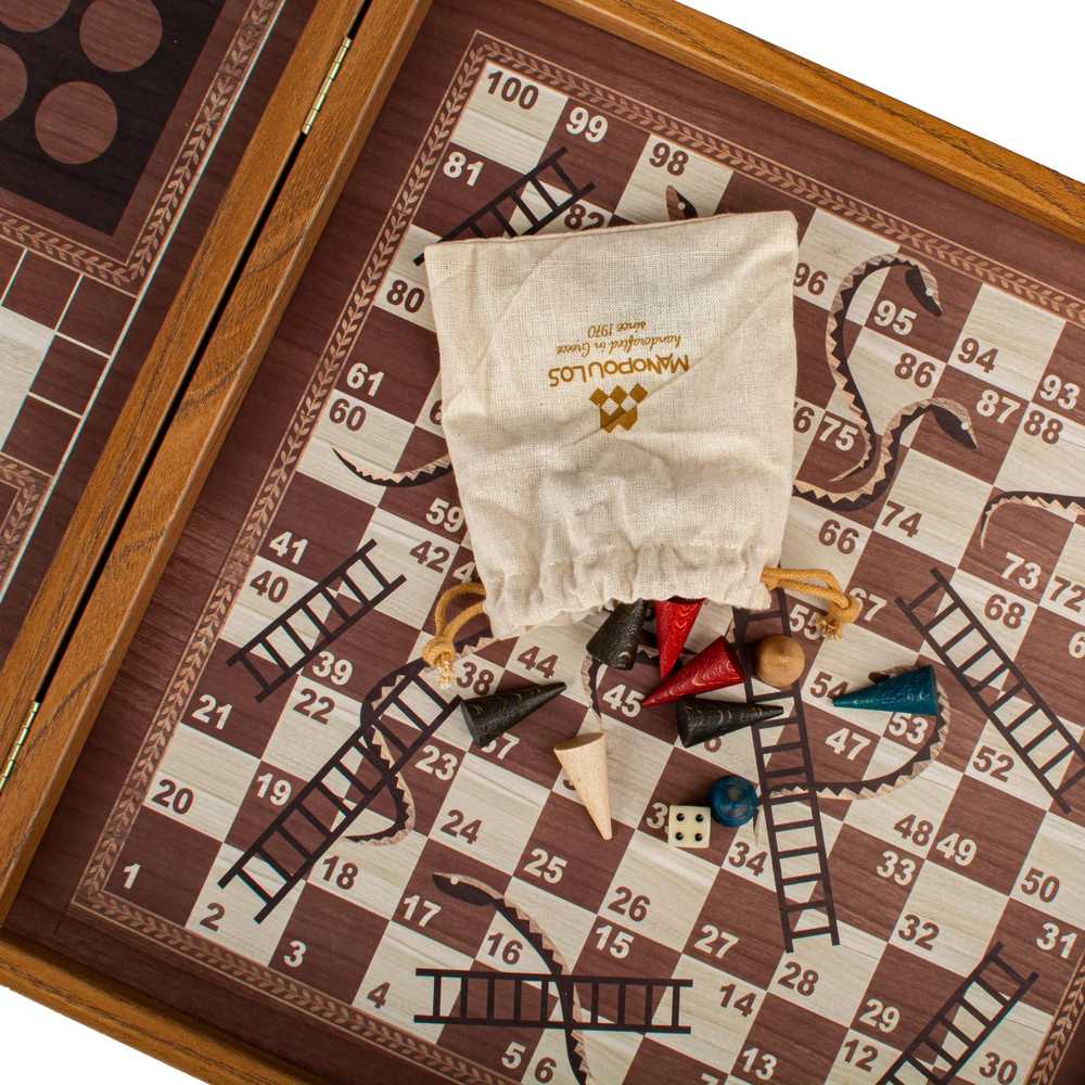 Stalo Žaidimų Rinkinys - Manopoulos Klasikinis 4in1 Šachmatai, Šaškės, Ludo, Gyvatės M Dydis