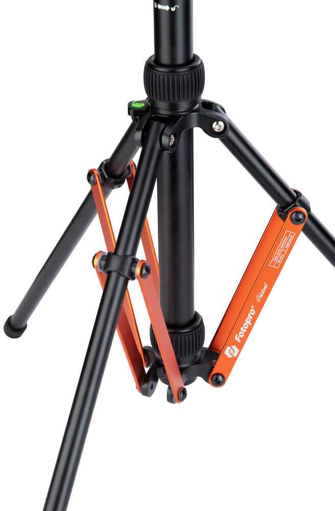 Stovas - Fotopro TR 02A Aliuminio Šviesos Stovas 184cm 2kg Juodas/Oranžinis