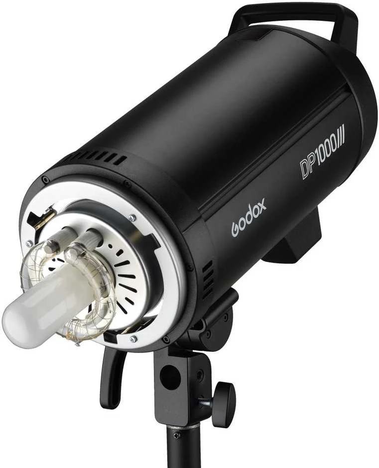 „Godox DP1000III“ studijinė blykstė.