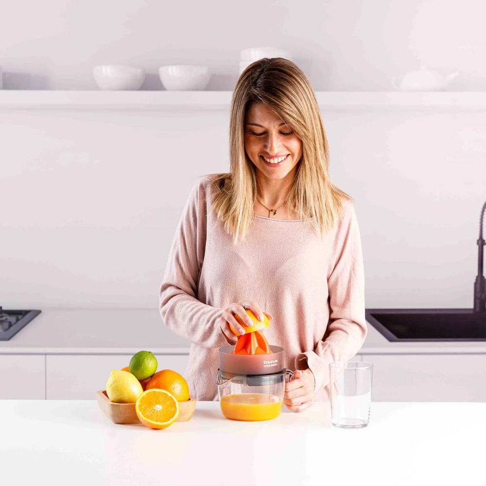 Sulčiaspaudė Taurus CITRUS COMPACT Hand juicer 30 W Juodas, Oranžinis, Transparent