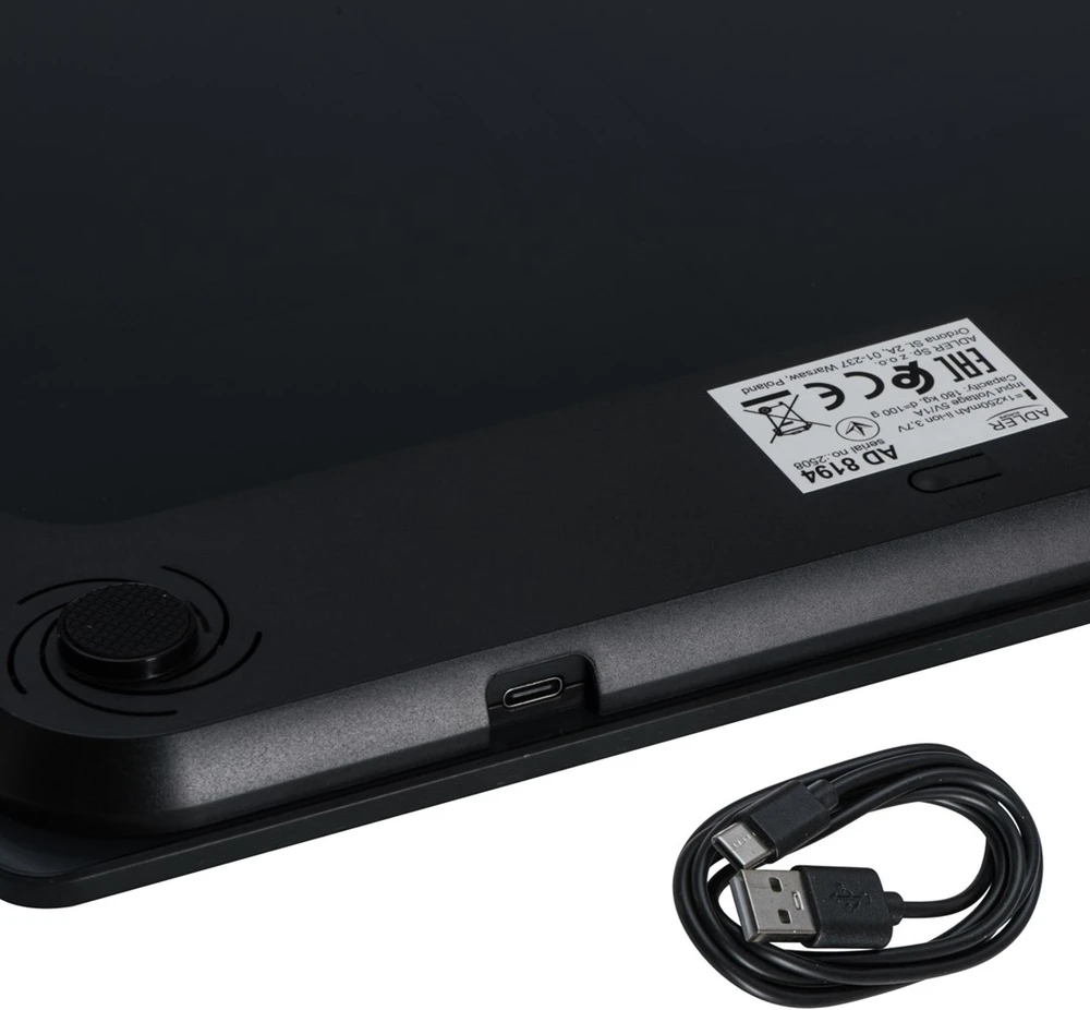 Svarstyklės Bathroom scale ADLER AD 8194b rechargeable USB-C Juodas