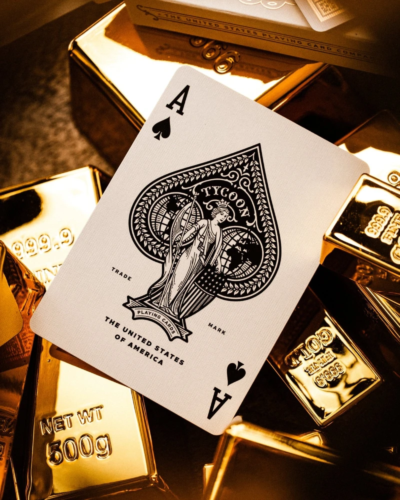 Theory 11 Tycoon Midas Edition jubiliejinės auksinės žaidimo kortos magijai