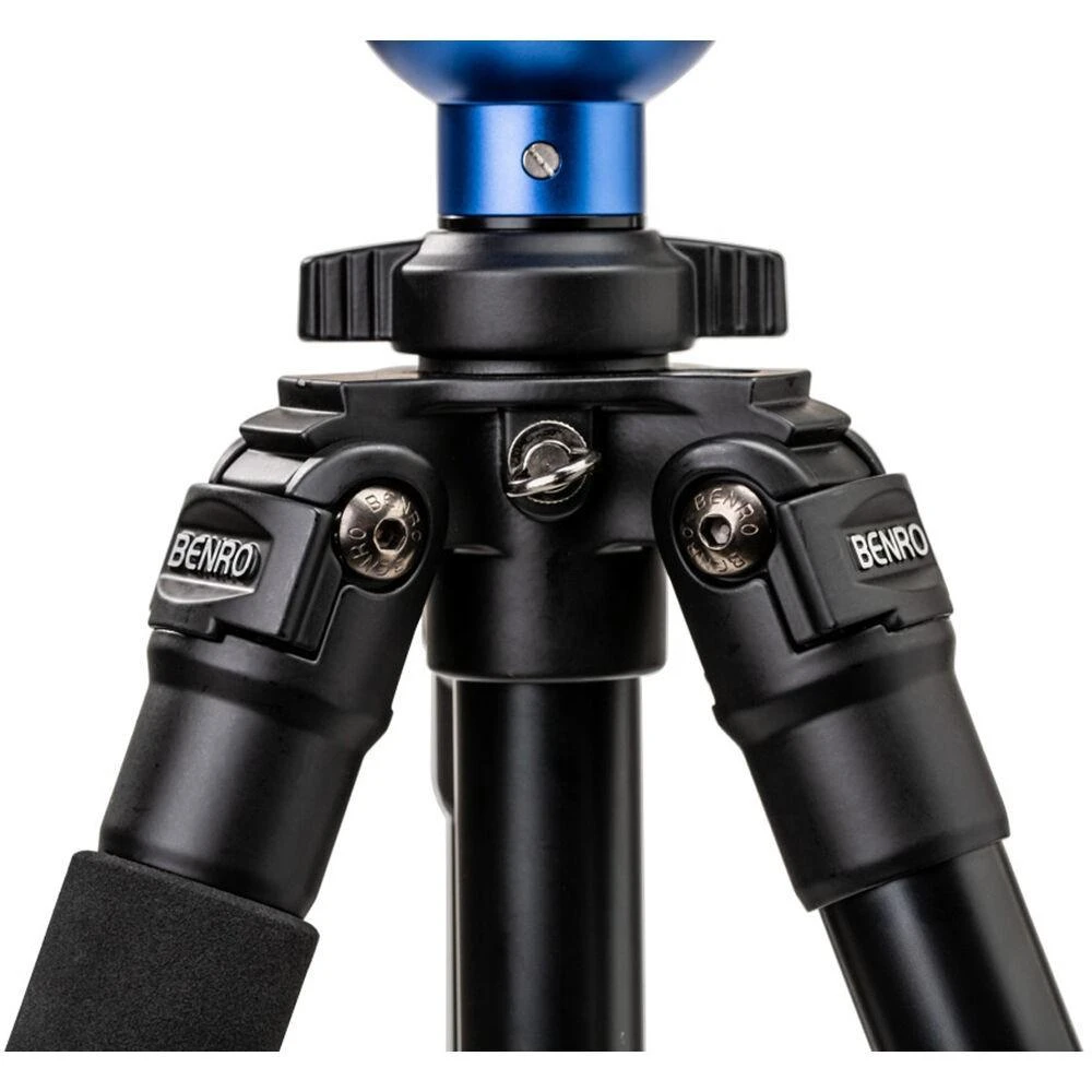 Trikojis Benro A1573F + filmavimo galva S-2 PRO
