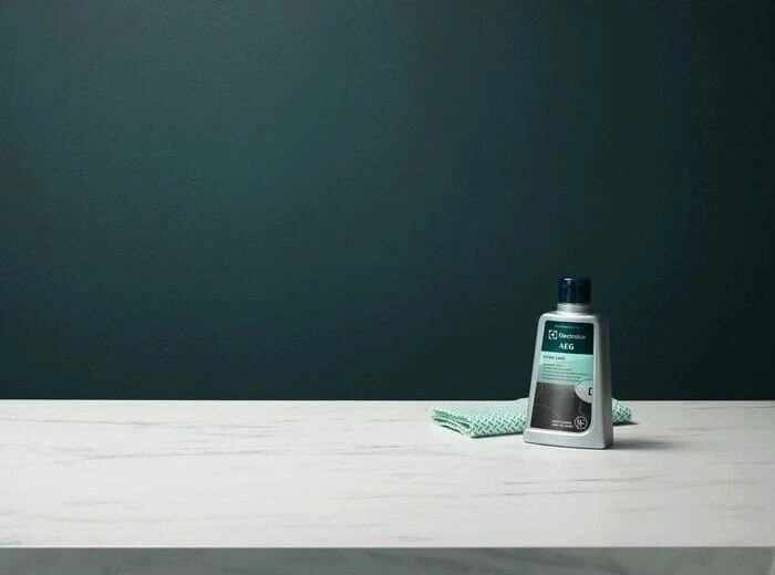 Kaitlenčių valymo kremas ELECTROLUX M3HCC301