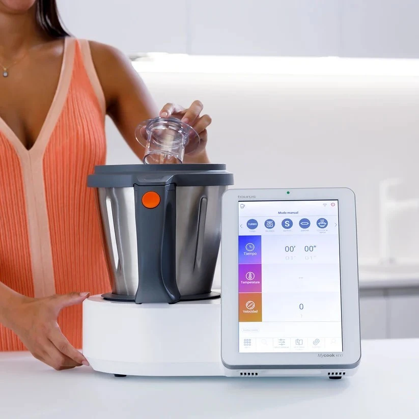 Wieloczynnościowy robot gotujący Taurus MyCook Next