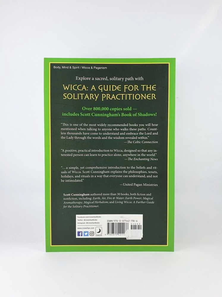 Wicca A Guide For The Solitary Practitioner Scott Cunningham Knyga Llewellyn