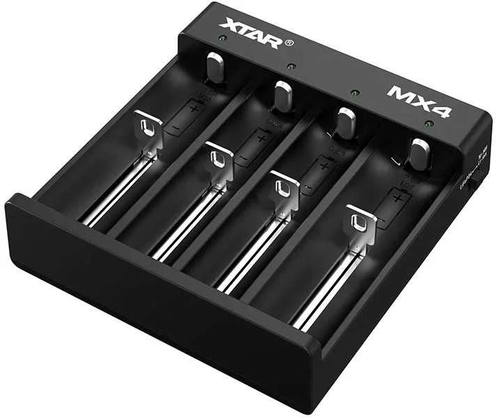 Xtar Įkroviklis - Universalus Li-ion/NiMH 4 Lizdai USB-C LED Indikatoriai 100x97x26.3mm