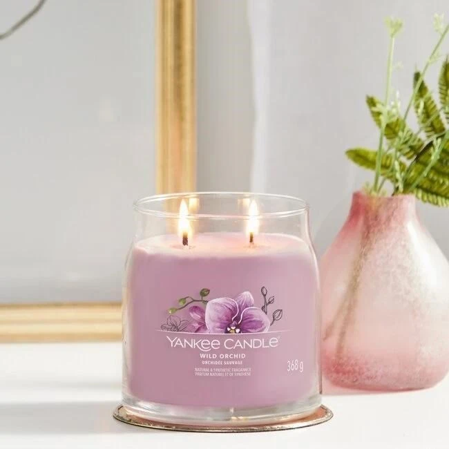 Yankee Candle Aromatinė žvakė Signature glass medium Wild Orchid 368 g