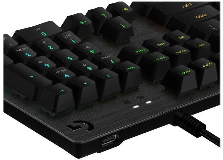 Mechaninė Žaidimų Klaviatūra Logitech G512 Carbon su RGB Apšvietimu, US Tarptautinis Išdėstymas, GX Brown Tactile