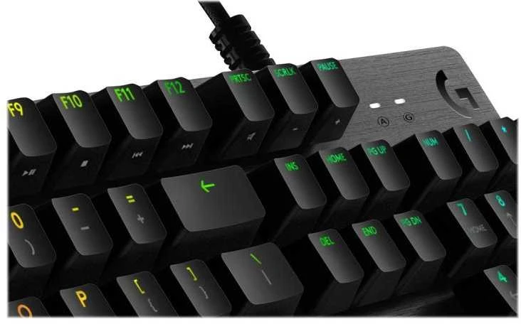Mechaninė Žaidimų Klaviatūra Logitech G512 Carbon su RGB Apšvietimu, US Tarptautinis Išdėstymas, GX Brown Tactile