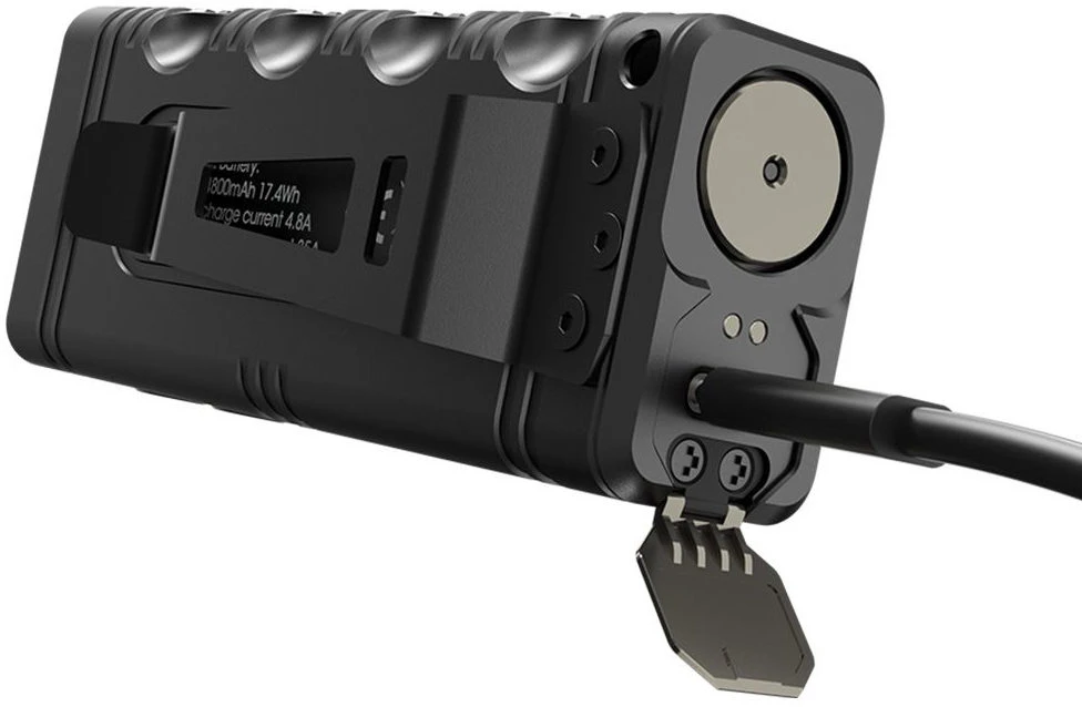 Nitecore TM12K
