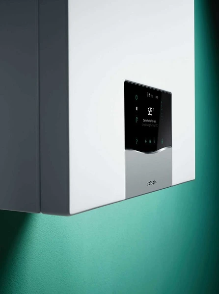 Dujinis kondensacinis katilas Vaillant ecoTEC plus VU 15CS/1-5 (N-INT3), šild. galia 14,8kW, galia V.Š. 20 kW (10043972)