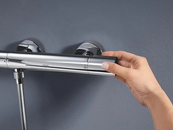 Grohe Grotherm SmartControl Cosmo 800 termostatinis dušo maišytuvas. chromas