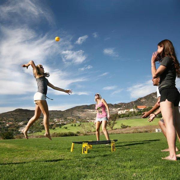 Brookline Spikeball žaidimo komplektas