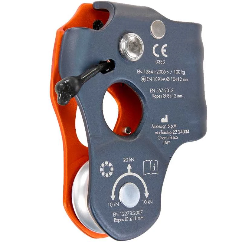 Climbing Technology CRIC skridinys su techniniais žymėjimais