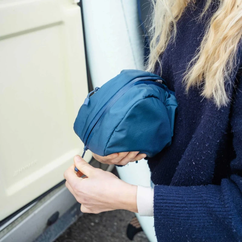Kelioninė kosmetinė Lifeventure Folding Wash Bag - Mėlyna