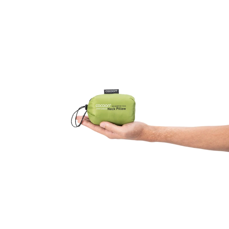 Kelioninė pagalvėlė Cocoon Air-Core Pillow - Ultralight - M - Žalia