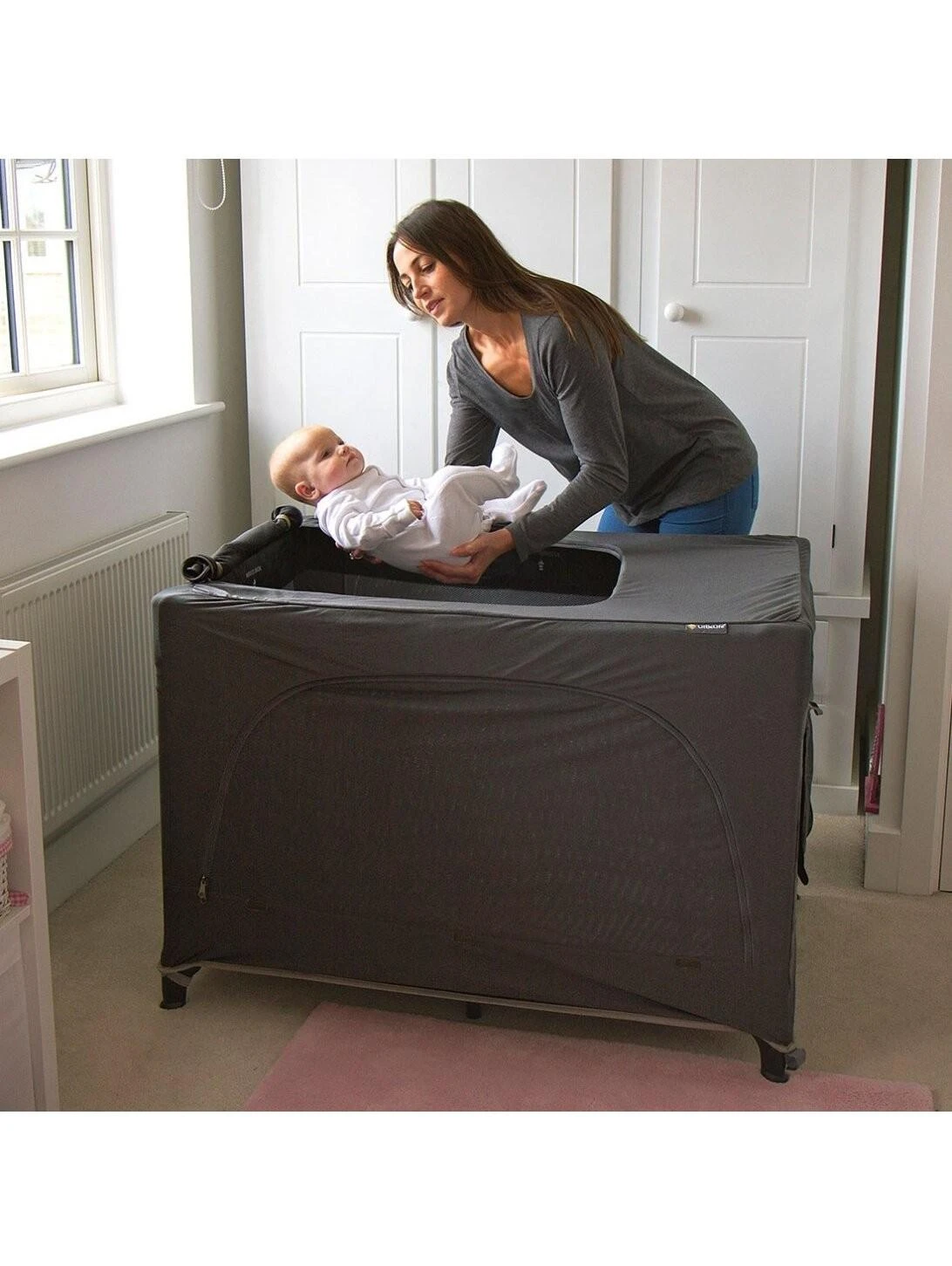 Rankšluostis LittleLife Kelioninis lovelės užtemdymas Travel Cot Blackout