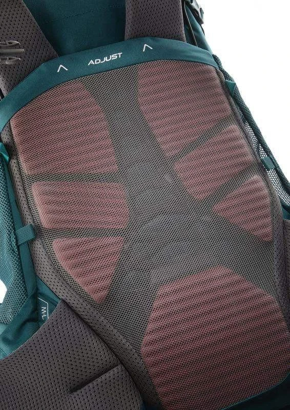 Moteriška kuprinė Lowe Alpine Sirac ND50