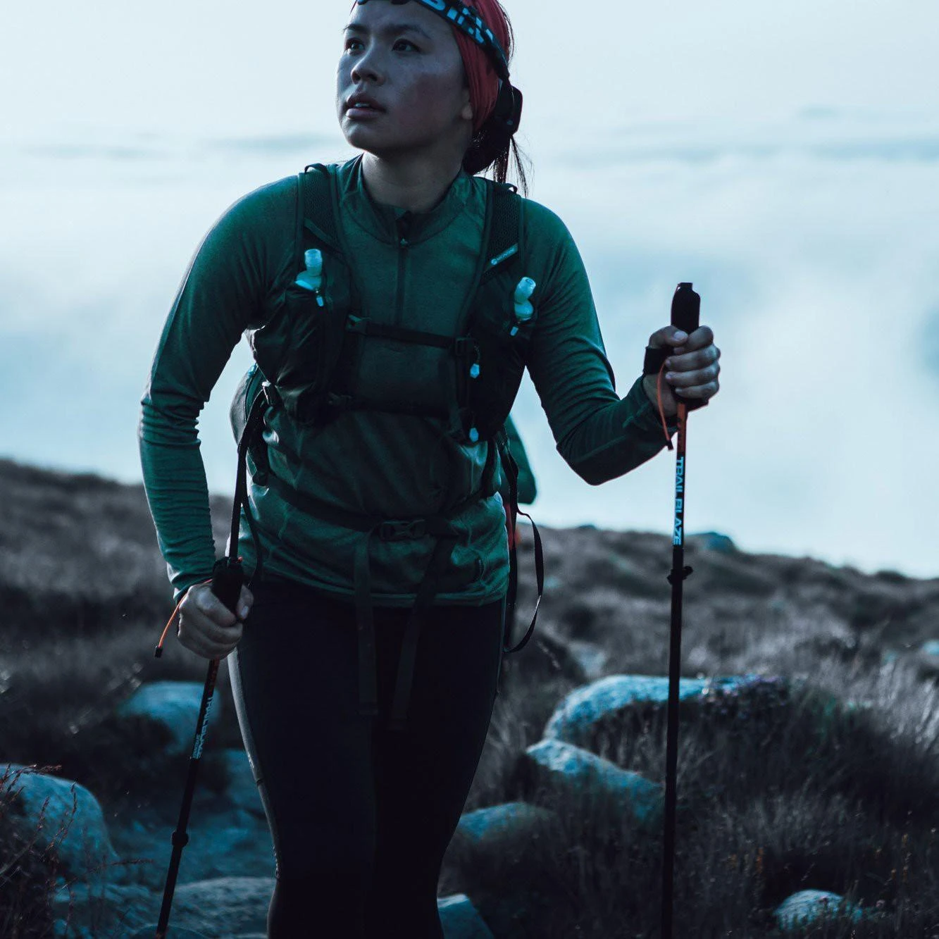 Moteriški termo marškinėliai Montane Fem Dart Thermo Zip Neck - Juoda - L