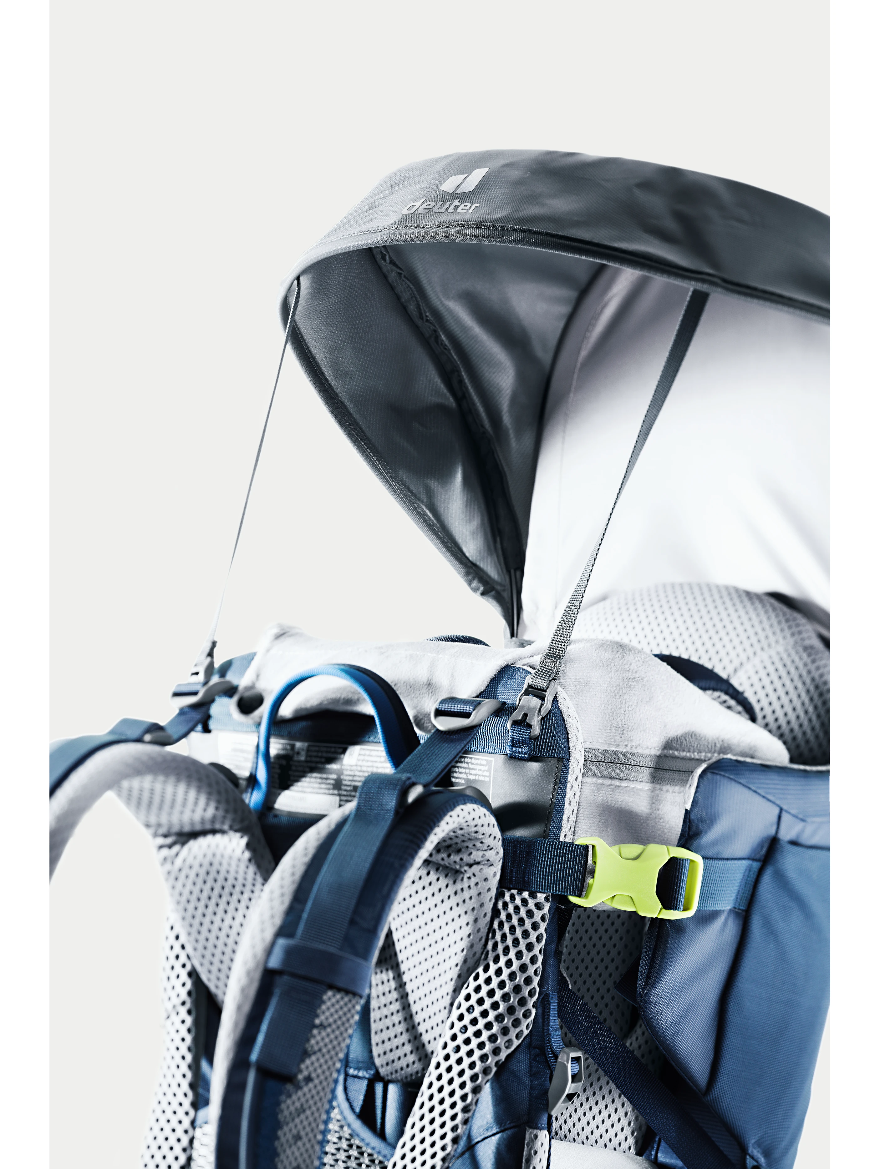 Nešynė Deuter Kid Comfort - Tamsiai mėlyna (gilus rašalas)