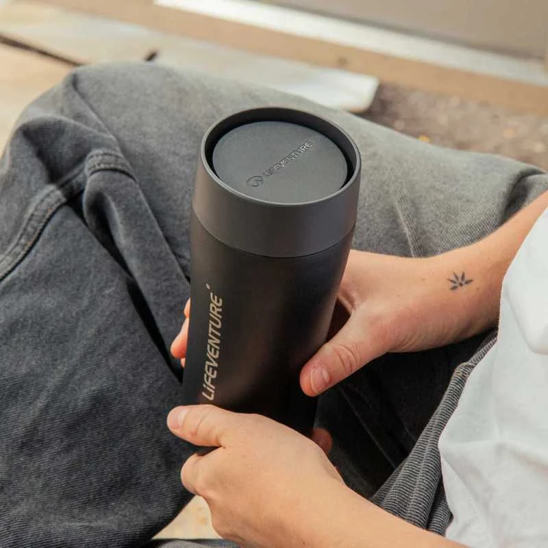 Termosas Lifeventure One Touch Thermal Mug - Raudona
