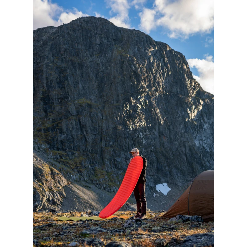 Thermarest Savaime prisipučiantis kilimėlis Therm-a-Rest Prolite Apex - Standartinis