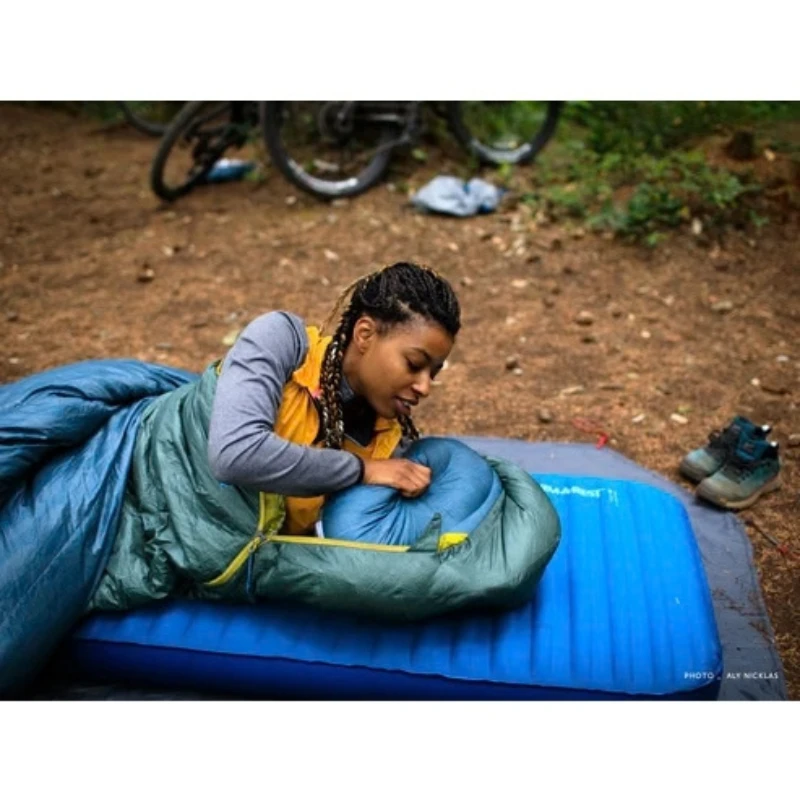 Thermarest Turistinė pagalvė Therm-a-Rest Airhead Down Reg - Tamsiai mėlyna
