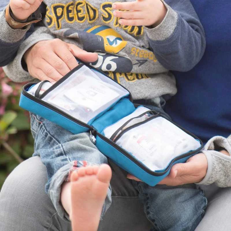 Vaistinėlė šeimai LittleLife Family First Aid Kit