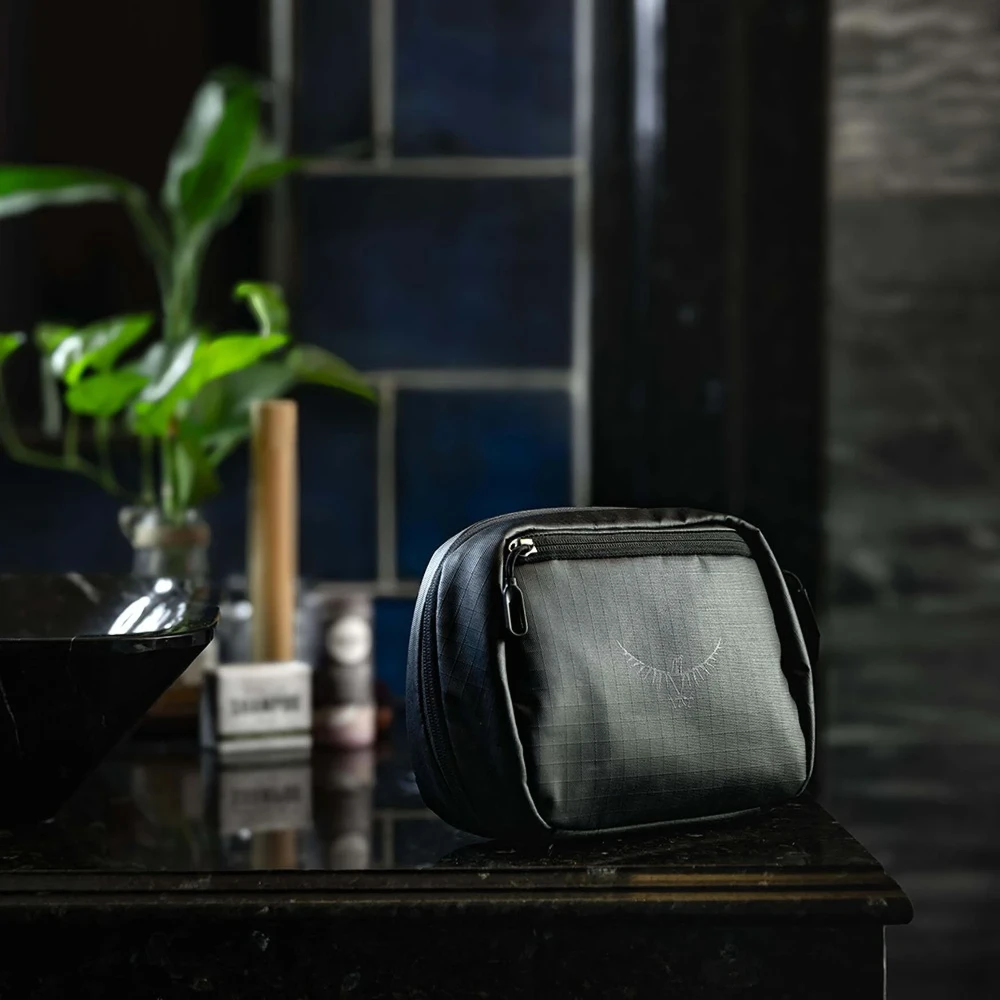 JAV Osprey Large Toiletry Kit raven juodas kosmetinė
