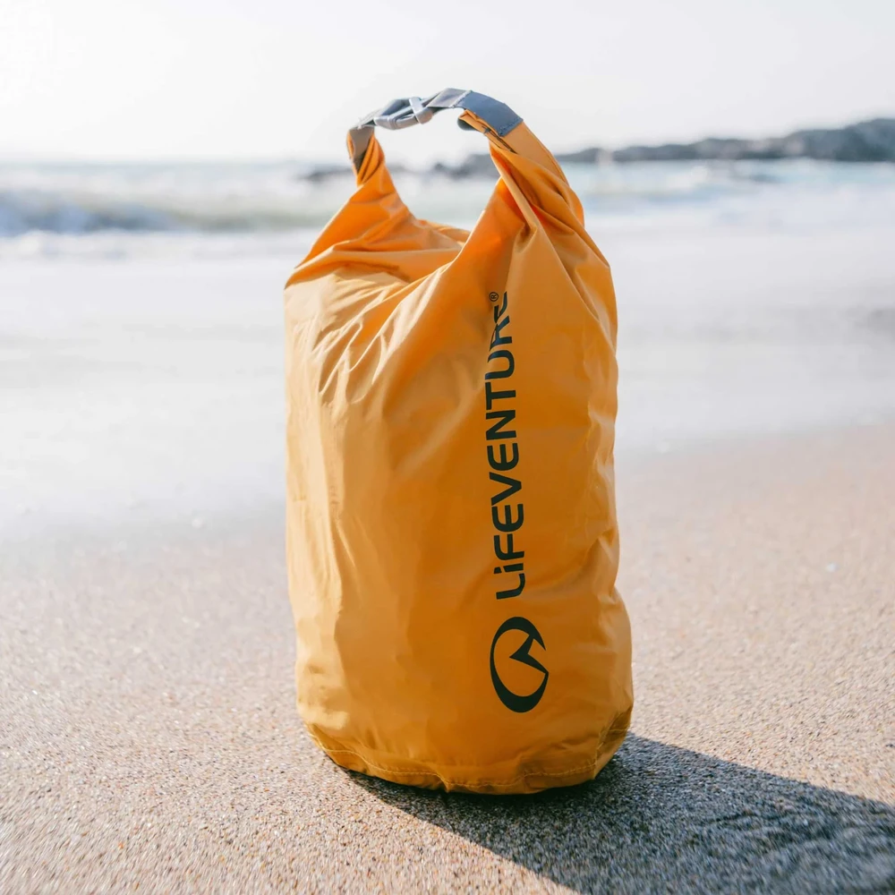 Jungtine Karalyste Lifeventure Stormlight Dry Bag 2L – itin lengvas vandeniui atsparus hermetinis krepšys