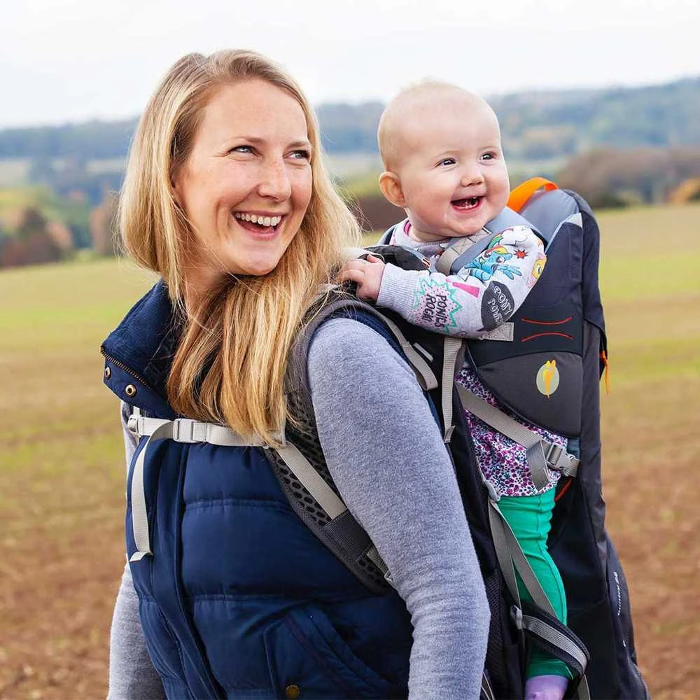 Jungtine Karalyste LittleLife Cross Country S4 child carrier pilkas nešyklė vaikams