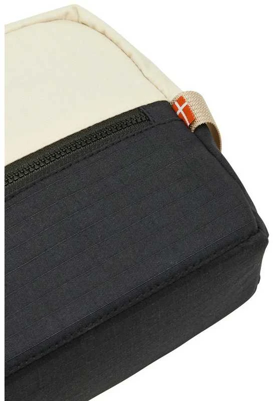 Kelioninis Danija Nordisk Agger Gear Bag M kosmetinė