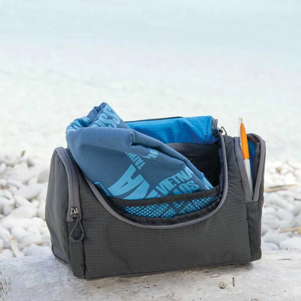 Jungtine Karalyste Lifeventure Wash Holdall pilkas kosmetinė