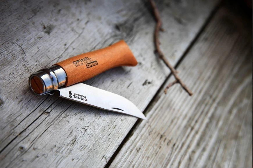 Kišeninis peilis Opinel Carbon Nr.8