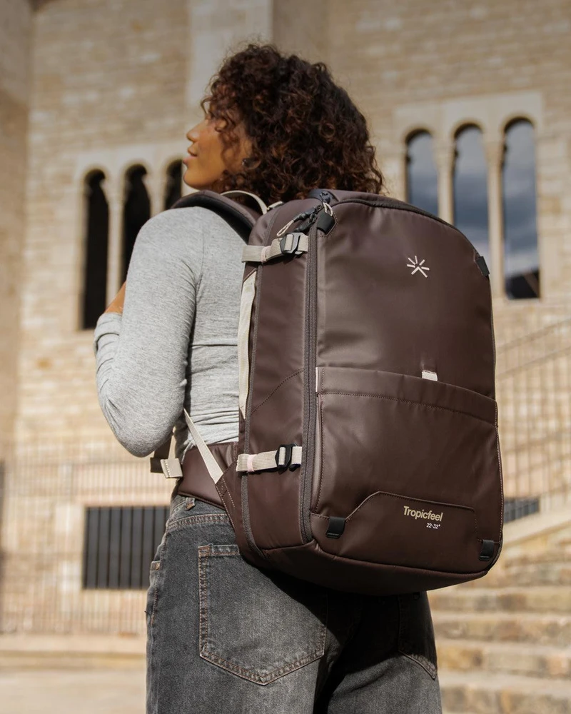 Tropicfeel Hive 22L-32L mahogany ruda kuprinė